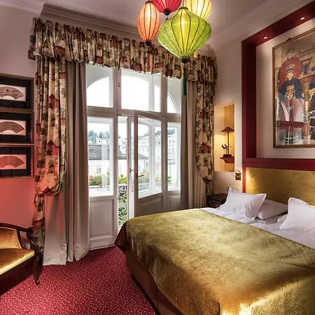 Hotel Bristol