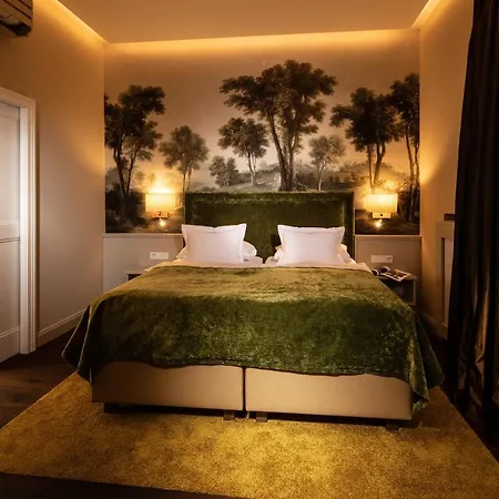 Hotel Bristol 5*